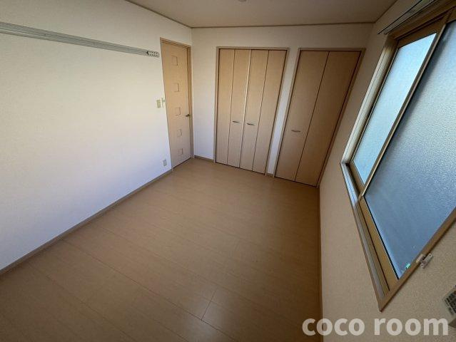 サニーコート清水の洋室