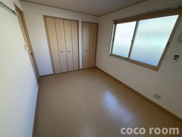 サニーコート清水の洋室