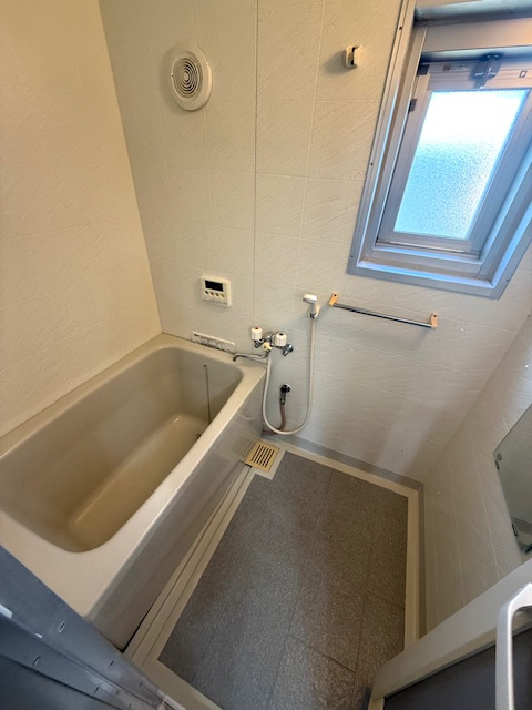 名谷6団地の浴室