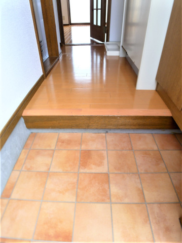 メープルＭＨ7の玄関