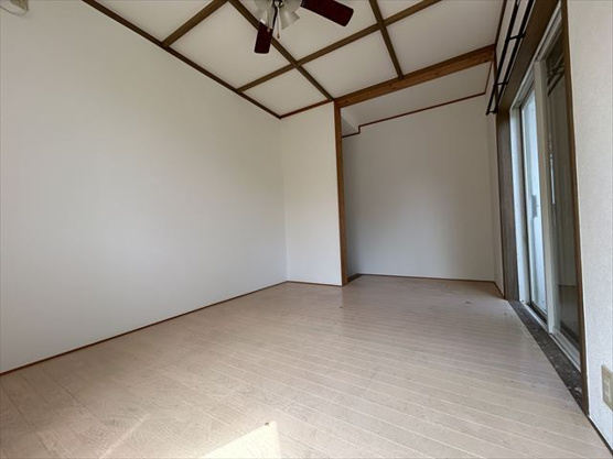 【洋室】 | 富戸望洋台　戸建