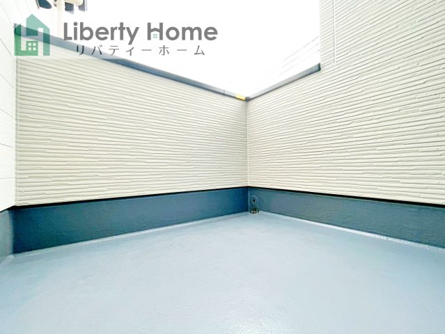 守谷市百合ケ丘10期　新築戸建のバルコニー