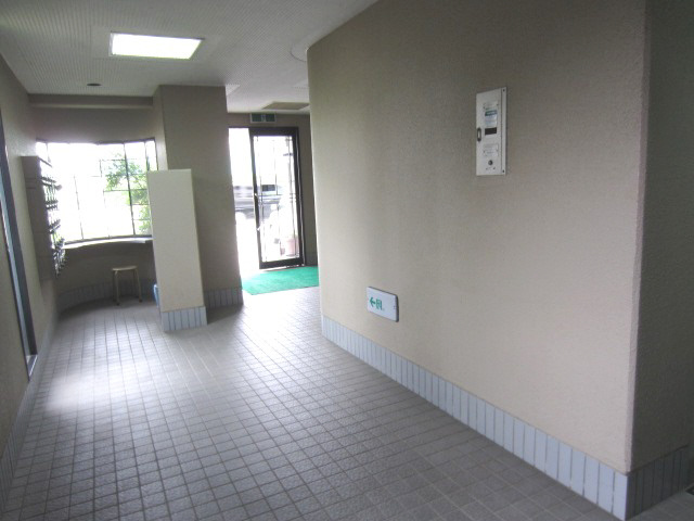 【エントランス】 | シャイニーカジモト