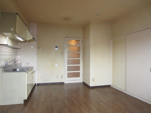 【居間・リビング】 | シャイニーカジモト