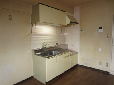 【キッチン】 | シャイニーカジモト