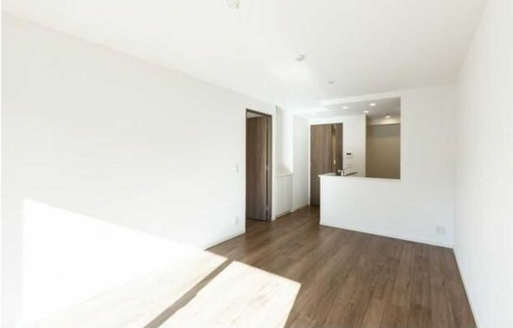 センチュリー尾山台グレイス　礼金０　ネット無料　床暖房の居間・リビング