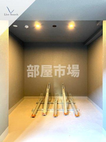 コンフォリア・リヴ根岸二丁目のその他共用部分|駐輪場