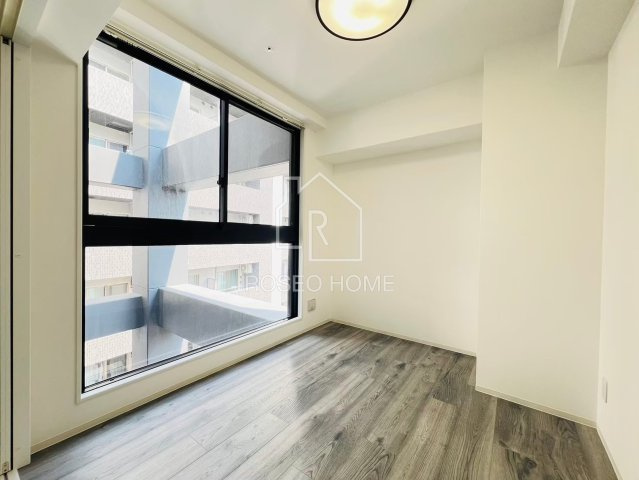 BRAVE北浜の内装