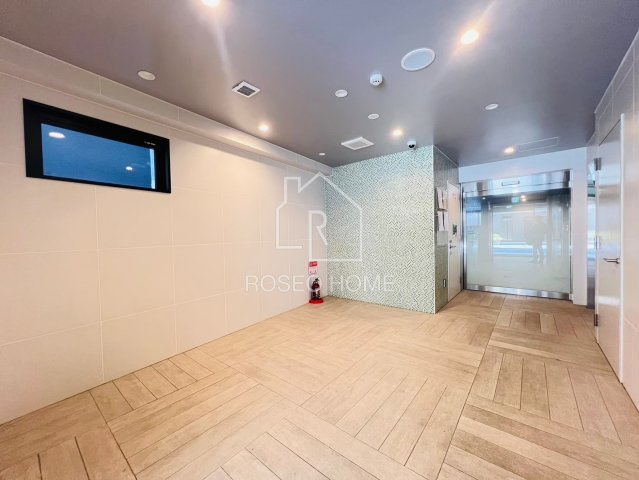 BRAVE北浜のロビー