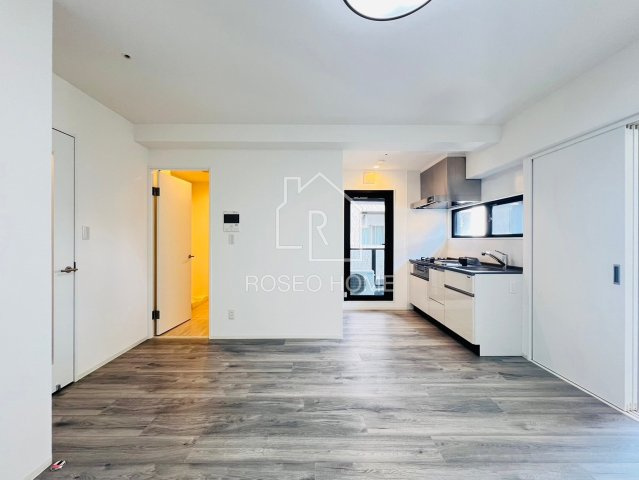 BRAVE北浜の居間・リビング