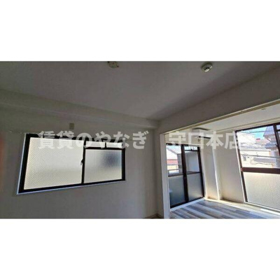 【居間・リビング】 | プルミエール千山