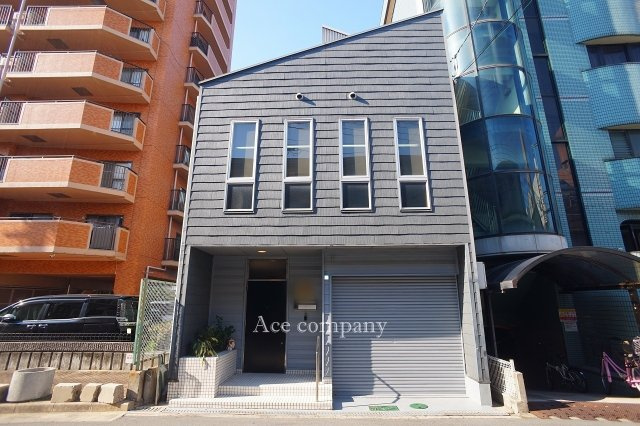 【外観】 | 平野区平野南1丁目 | 【南向き☆前道幅員約6ｍ！エレベーター付き！デザイナーズ住宅☆2階建て♪】ローン返済目安：月々約107834円（頭金0円、変動金利0.875％、返済期間35年、ボーナス払い無しで試算しています）