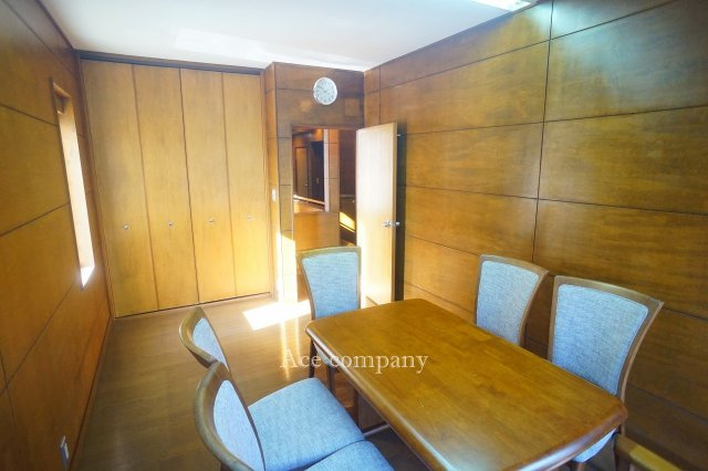 【子供部屋】 | 平野区平野南1丁目 | 【2階：洋室約6.5帖】クローゼット完備です♪