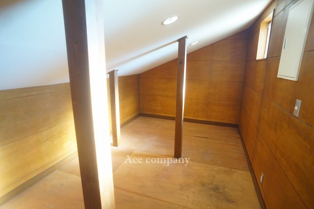 【収納】 | 平野区平野南1丁目 | 採光の入る明るい屋根裏収納付きです☆