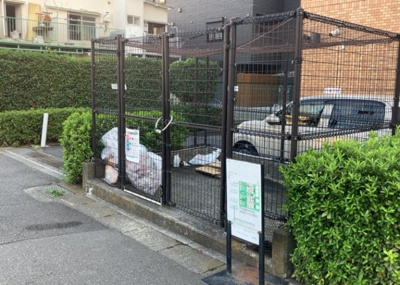 【設備】 | ライオンズマンション淵野辺 | 共有部分は、住民なら誰もが使える設備のこと。例えば駐車場やエレベーター、インターネット設備、セキュリティ設備などがあります。他にも、マンションの廊下・外部階段やエントランス・ゴミ置き場などがあります。