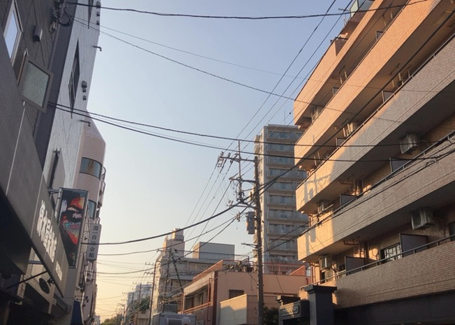 【展望】 | ライオンズマンション淵野辺 | 眺望を気にして物件を探す場合、前面に建物が建っていないか現地で確認しましょう！前面に建物があると景色はもちろん、日当たりや風通しにも影響が出てきます。住んだ時のことを想像しながら現地見学をしましょう。