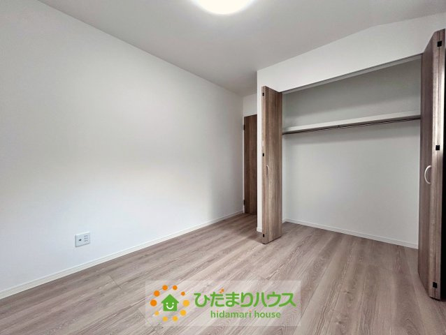 ワイウッドコート久喜市吉羽第６期　新築一戸建て　02の収納|クローゼット完備です！