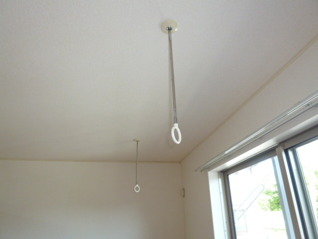 ヴィラレインボーＢの設備|室内物干し