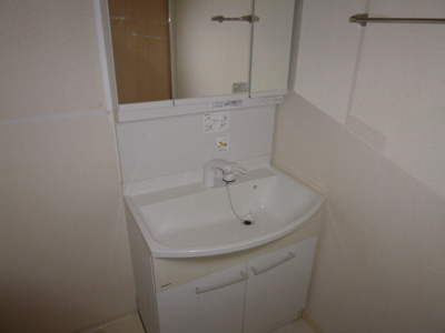 【独立洗面台】 | ヴィラレインボーＢ | 洗髪洗面化粧台