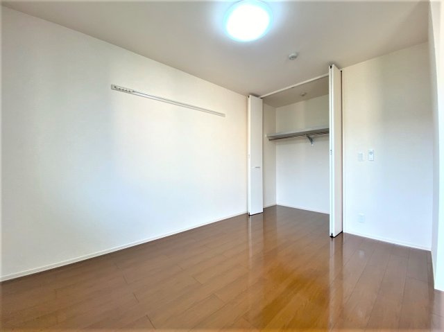 グラン・アンビシオンの洋室