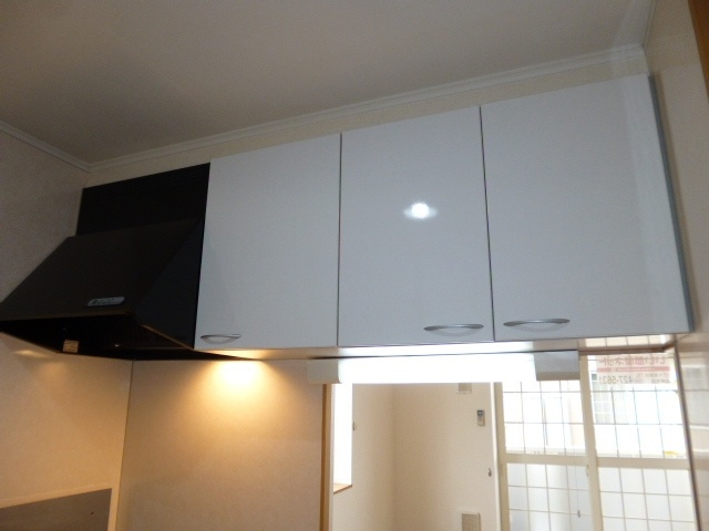 サンガーデンＡのキッチン|キッチン上収納