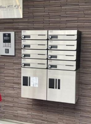 【エントランス】 | ラフィナス ケミー