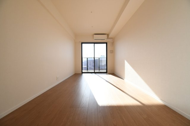 RJRプレシア竹下Ⅱの居間・リビング