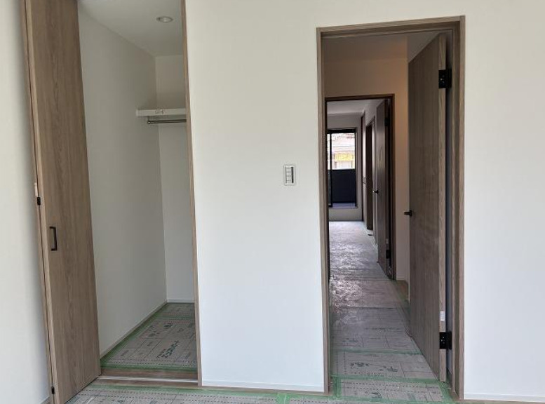 梅津開キ町の玄関