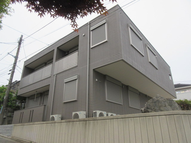 ＣＡＳＡ　ＨＩＬＬＳＩＤＥ　カーサヒルサイド
