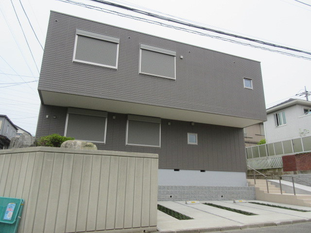 ＣＡＳＡ　ＨＩＬＬＳＩＤＥ　カーサヒルサイドの外観