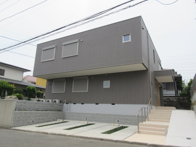 ＣＡＳＡ　ＨＩＬＬＳＩＤＥ　カーサヒルサイドの外観