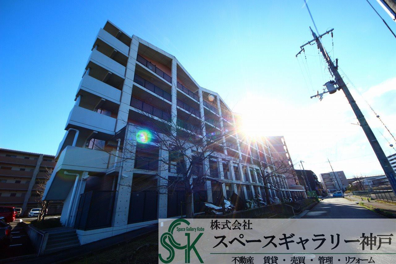 ルームズ学園北町の外観