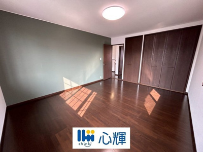 【洋室】 | 宇部市助田町 中古住宅／2階建 | 2階洋室
