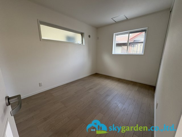 茅ヶ崎市香川5丁目　新築戸建　全11棟1号棟の子供部屋|お子さんのお部屋にいかがでしょうか