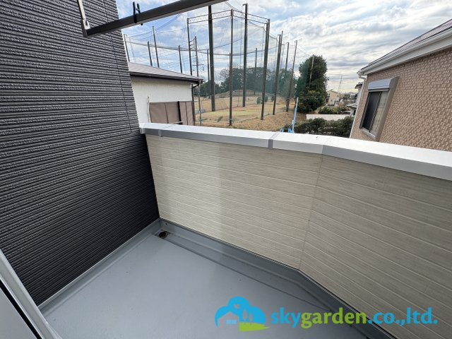 茅ヶ崎市香川5丁目　新築戸建　全11棟1号棟のバルコニー