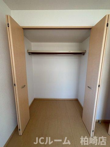 柏崎市三和町のアパートの収納