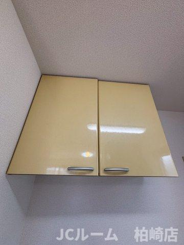 柏崎市三和町のアパートの収納