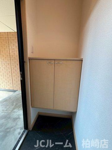 柏崎市三和町のアパートの収納