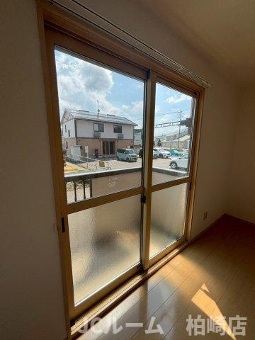 柏崎市三和町のアパートの内装