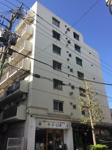 下北沢ダイヤハイツの外観