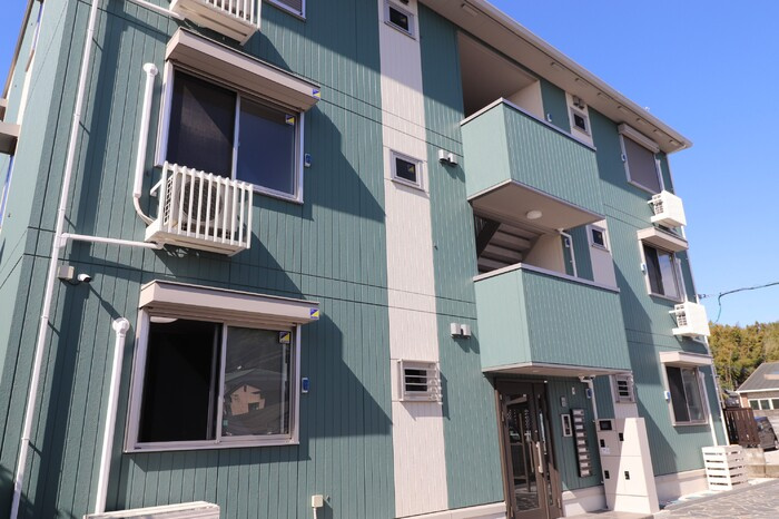 エーデルの外観