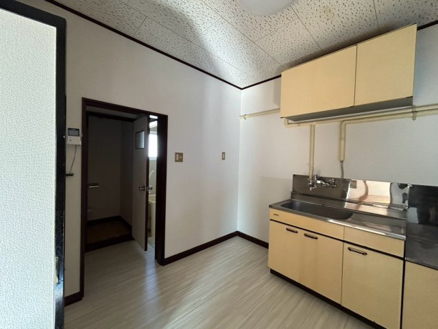 会津若松市　アパート+戸建　外壁塗装・屋上防水2026年実施のキッチン