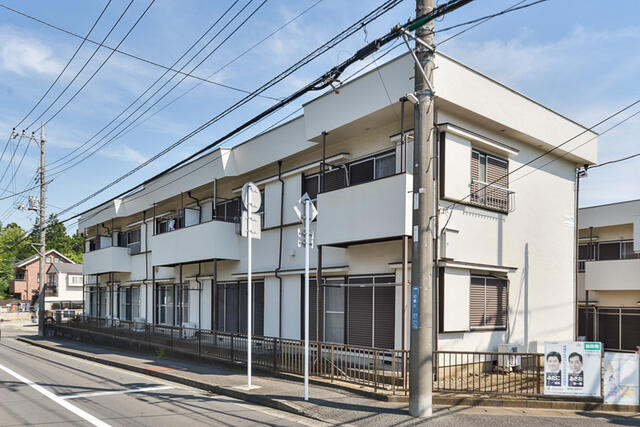 横浜市青葉区松風台のアパートの画像