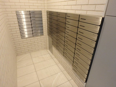 【その他共用部分】 | Ｌａ・Ｄｏｕｃｅｕｒ西宮北口 | 集合ポスト