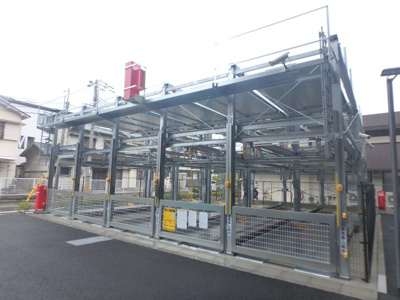 【駐車場】 | Ｌａ・Ｄｏｕｃｅｕｒ西宮北口 | 車をお持ちの方に嬉しい駐車場付きの物件です