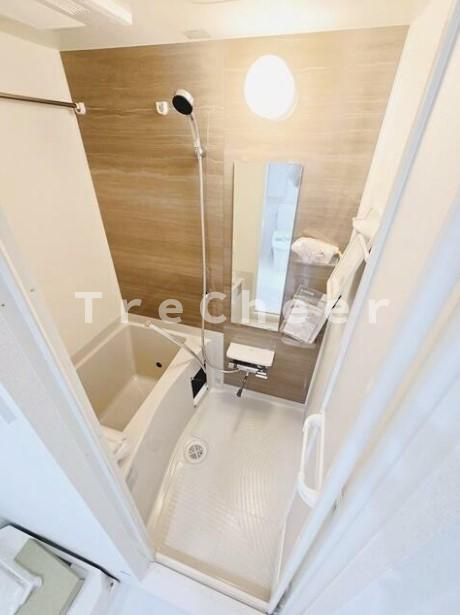 ビーカーサ西大泉の浴室