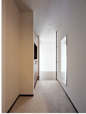 【玄関】 | ボヤージュ春日