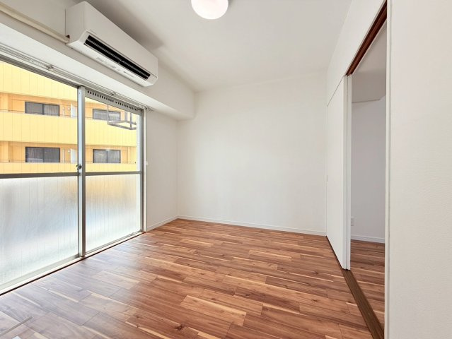 千林ビューティーハイツの洋室