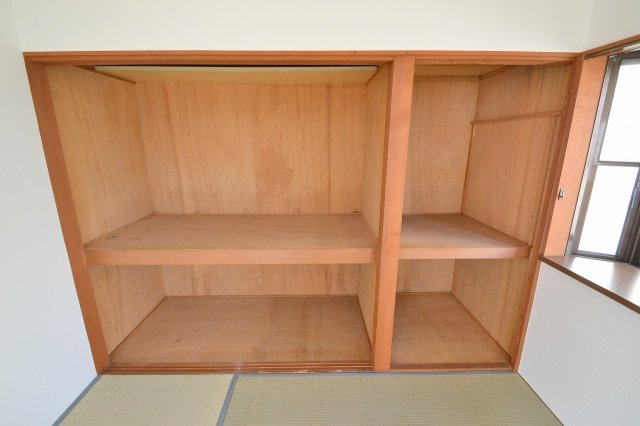 広島市西区井口１丁目の一戸建ての収納