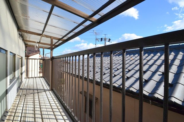 広島市西区井口１丁目の一戸建てのバルコニー